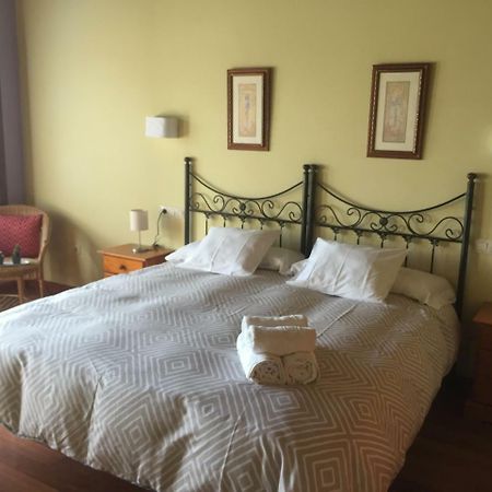 Apartamentos Rurales Azabache 比利亚维西奥萨 外观 照片