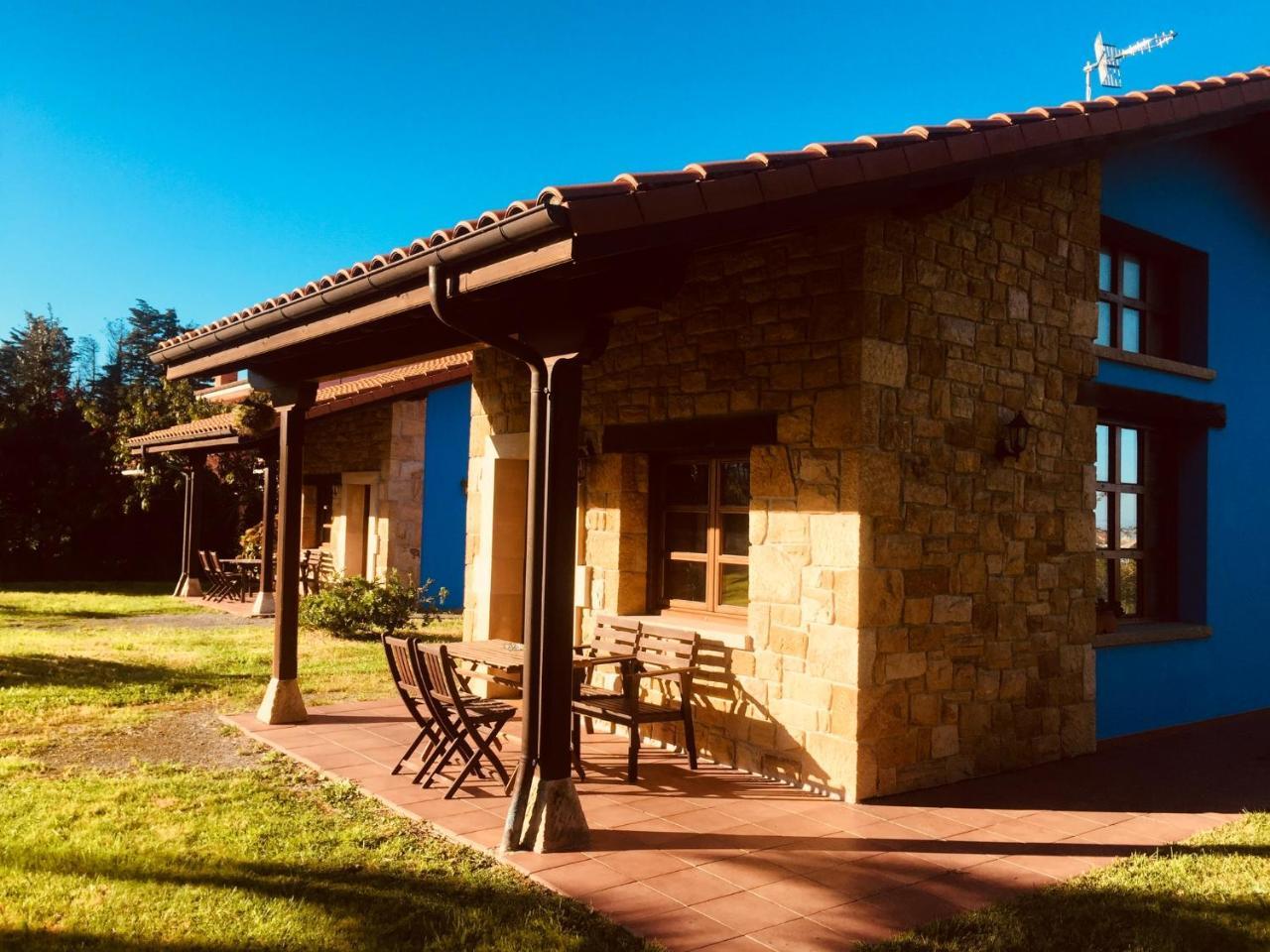 Apartamentos Rurales Azabache 比利亚维西奥萨 外观 照片