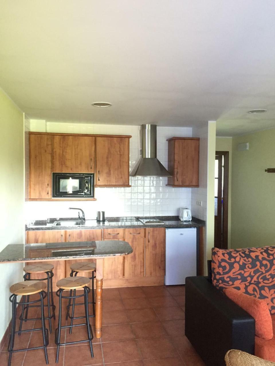 Apartamentos Rurales Azabache 比利亚维西奥萨 外观 照片