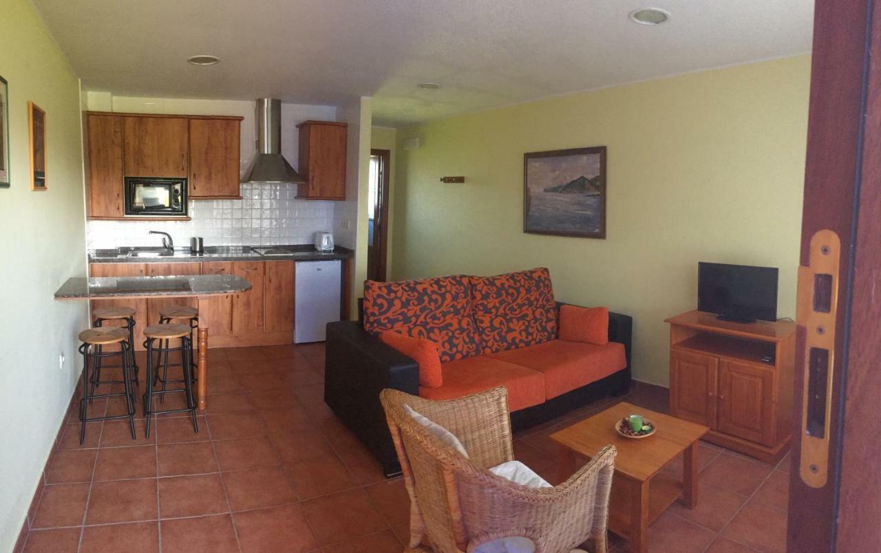 Apartamentos Rurales Azabache 比利亚维西奥萨 外观 照片